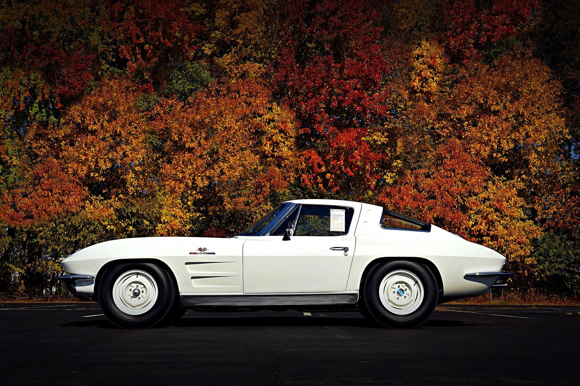 011963corvettec2Z06fuelinjectionsplitwindowcoupebigtank