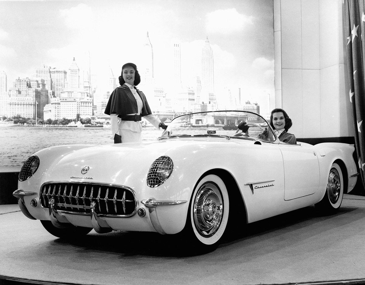 1953-Chevrolet-Corvette-Original-Prototype-Vintage-Debut-Photo.jpg