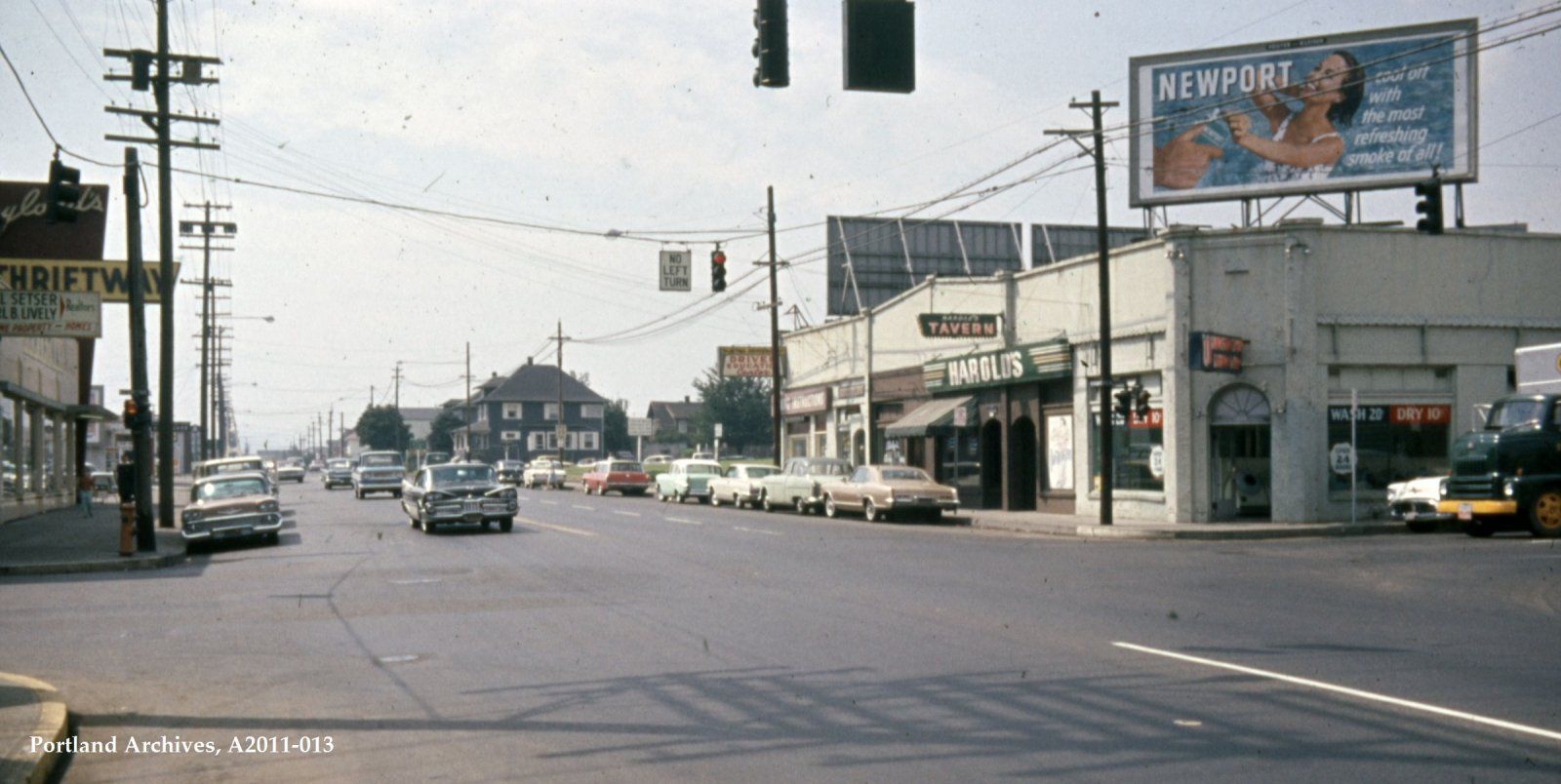 1963-sep-30_ne-60th-ave-and-ne-glisan.jpg