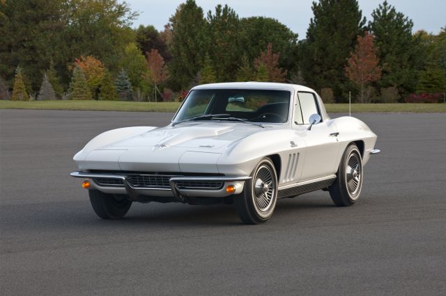 1966-Chevrolet-Corvette.jpg
