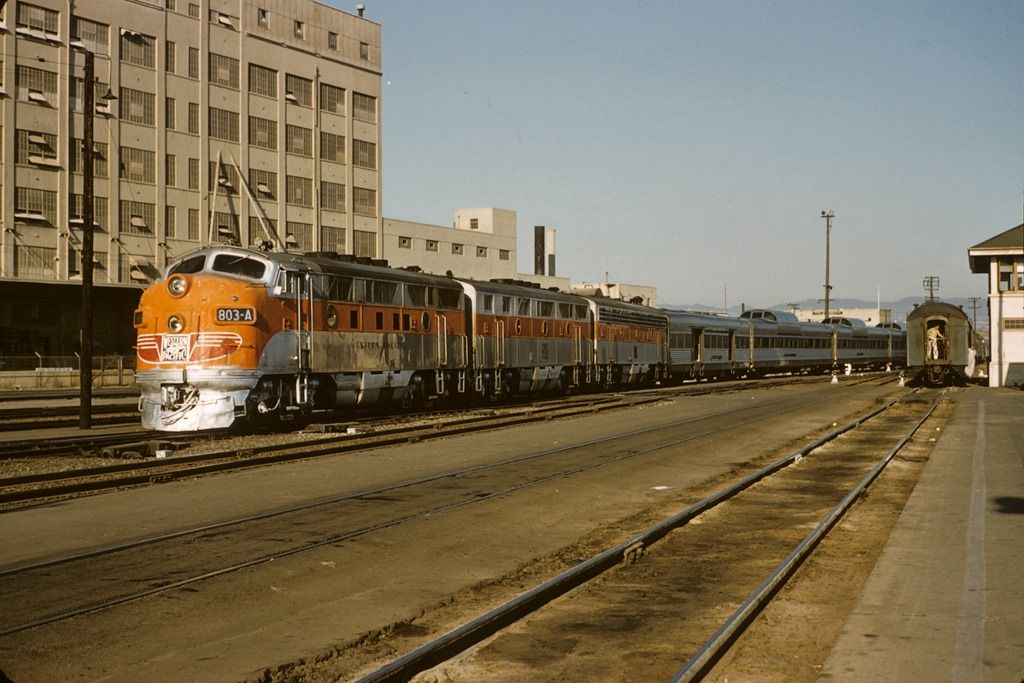 4A OAKLAND CA 1957.JPG
