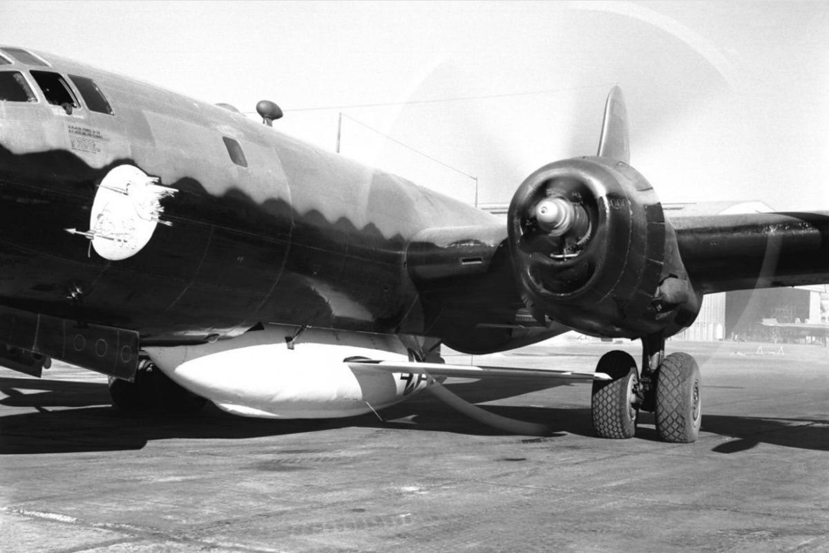 54aThe first powered flight of the X-1 wa.jpg