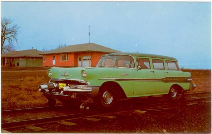 57%20pontiac%20wagon%20railway%20car%20Fairmont%20MN%20railway%20line%20not%20known%20photogra...JPG