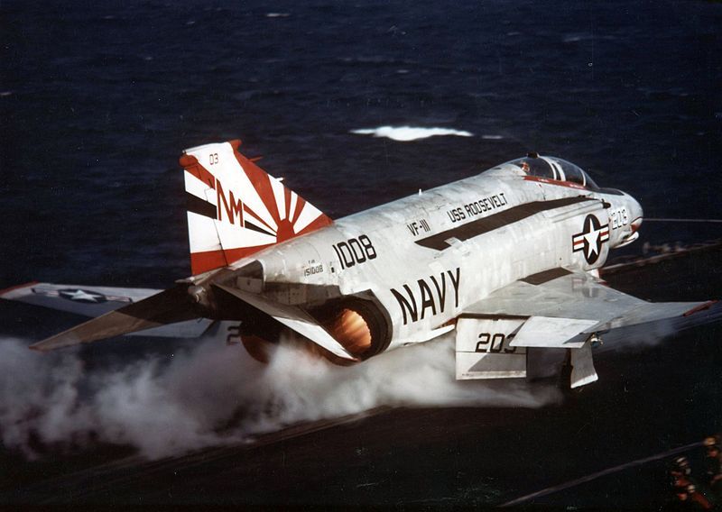 800px-F-4N_VF-111_launching_from_CV-42_1977.jpg