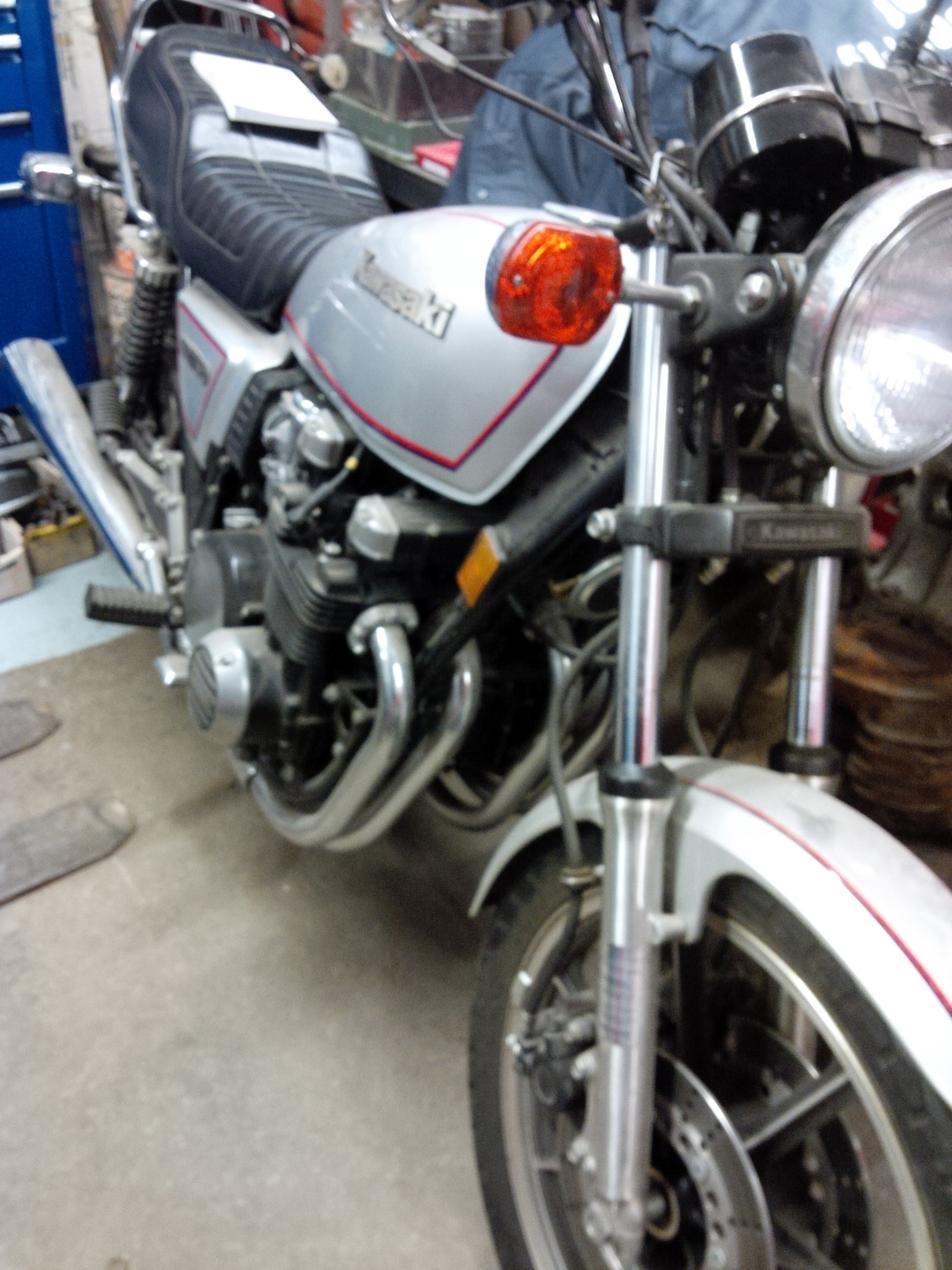81 KZ750E2.jpg