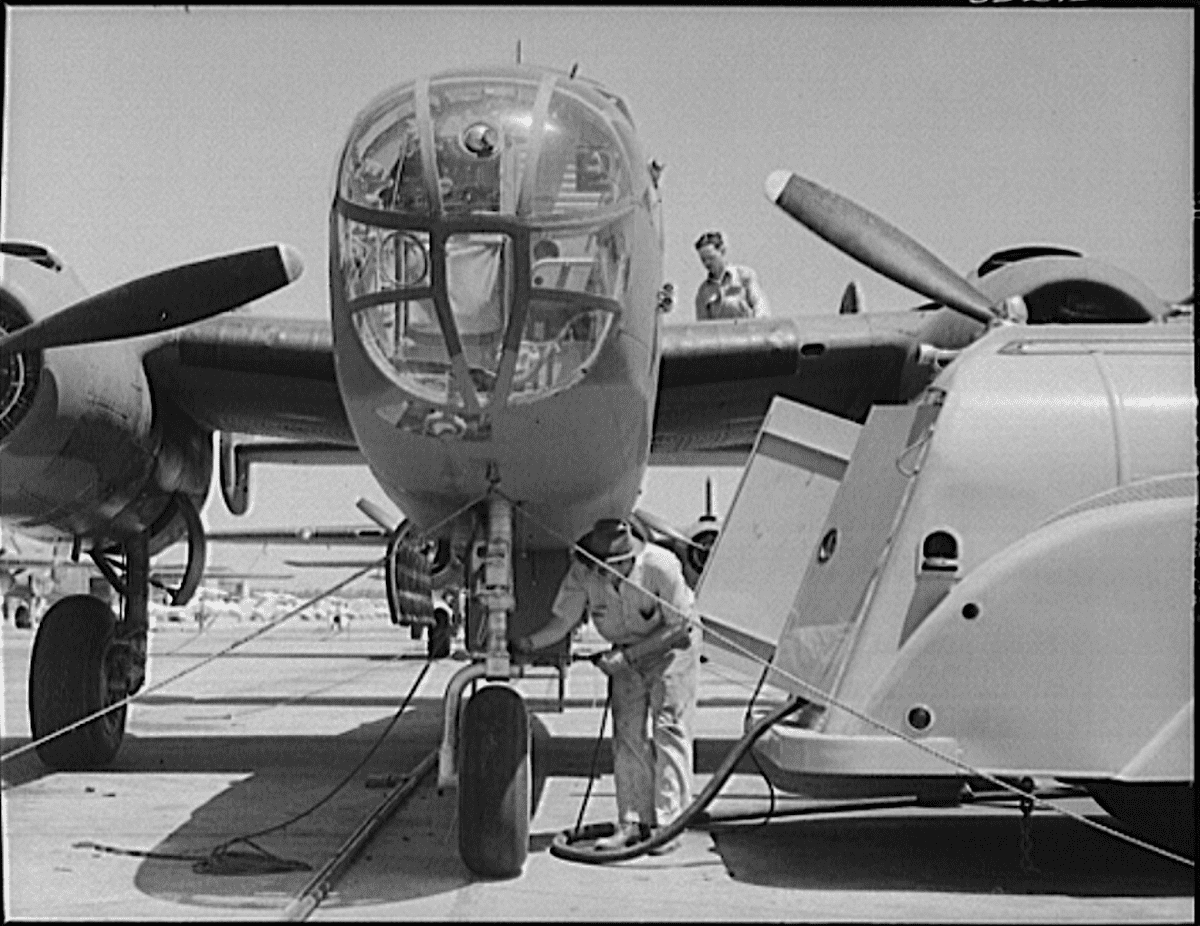B-25 KansasCityKS42 2.png