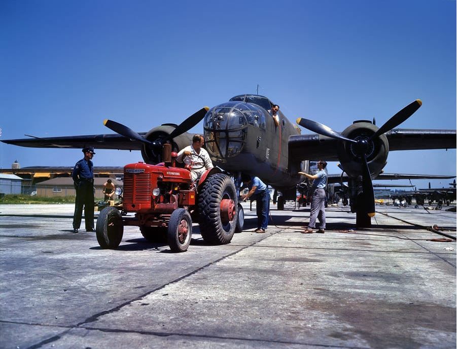 B25.JPG