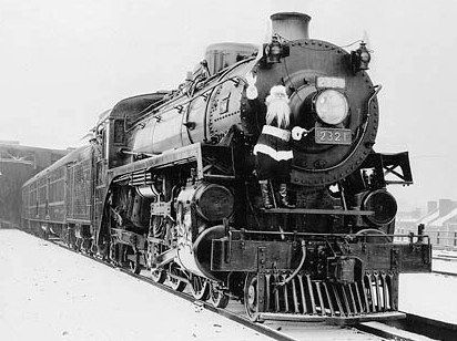 Canadian_Pacific_Railway_Locomotive_No._2321_Santa._MIKAN_No._3224551.jpg