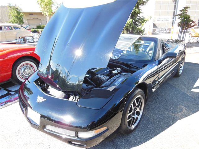 Dueck's Terminal Ave. Show 046.jpg