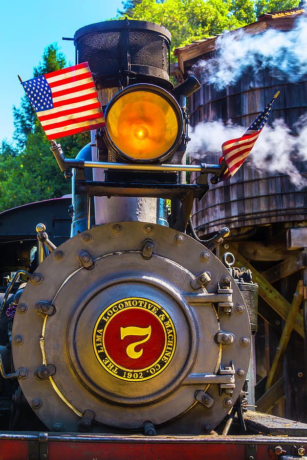 locomotive-and-american-flag-garry-gay.jpg