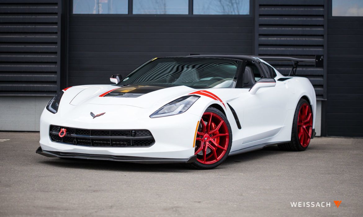 OU1294-2016-Corvett-Stingray-White-43-1170x700.jpg
