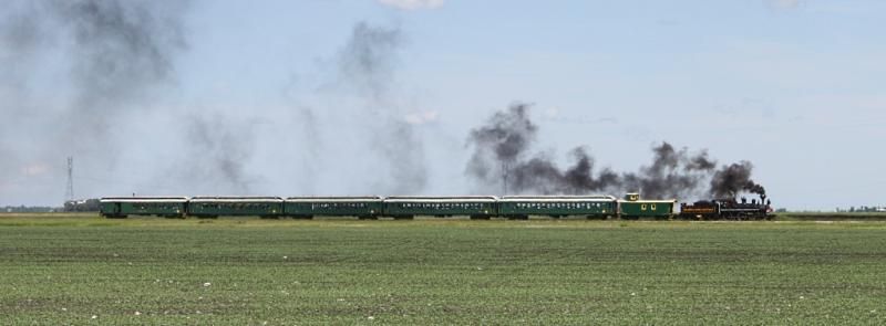 prairie-dog-central-train-20110701-2.jpg