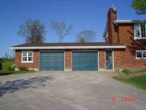 tn_Garage Front.JPG