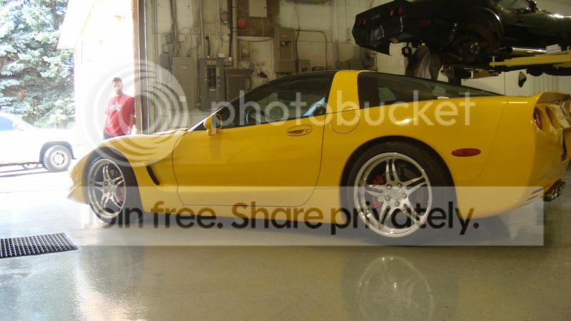 Shop005.jpg