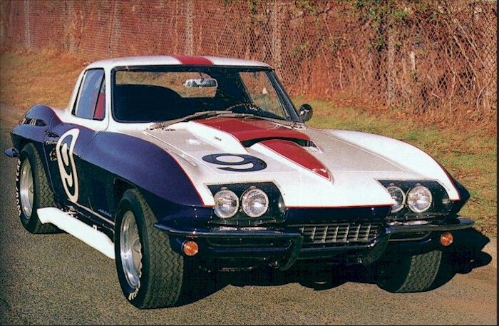 1967LeMansCorvette-700.jpg