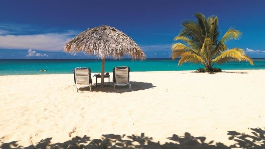 palapas-private-beach-jamaica-inn.jpg